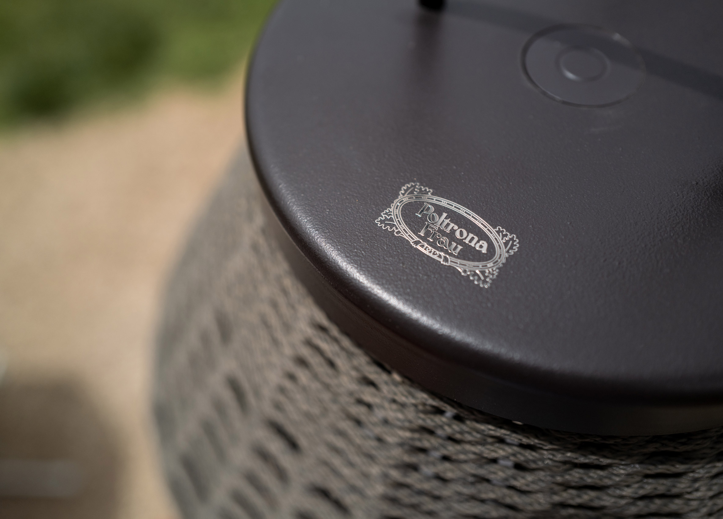 lamp，outdoors，Sparkler，Pear shape，product design，