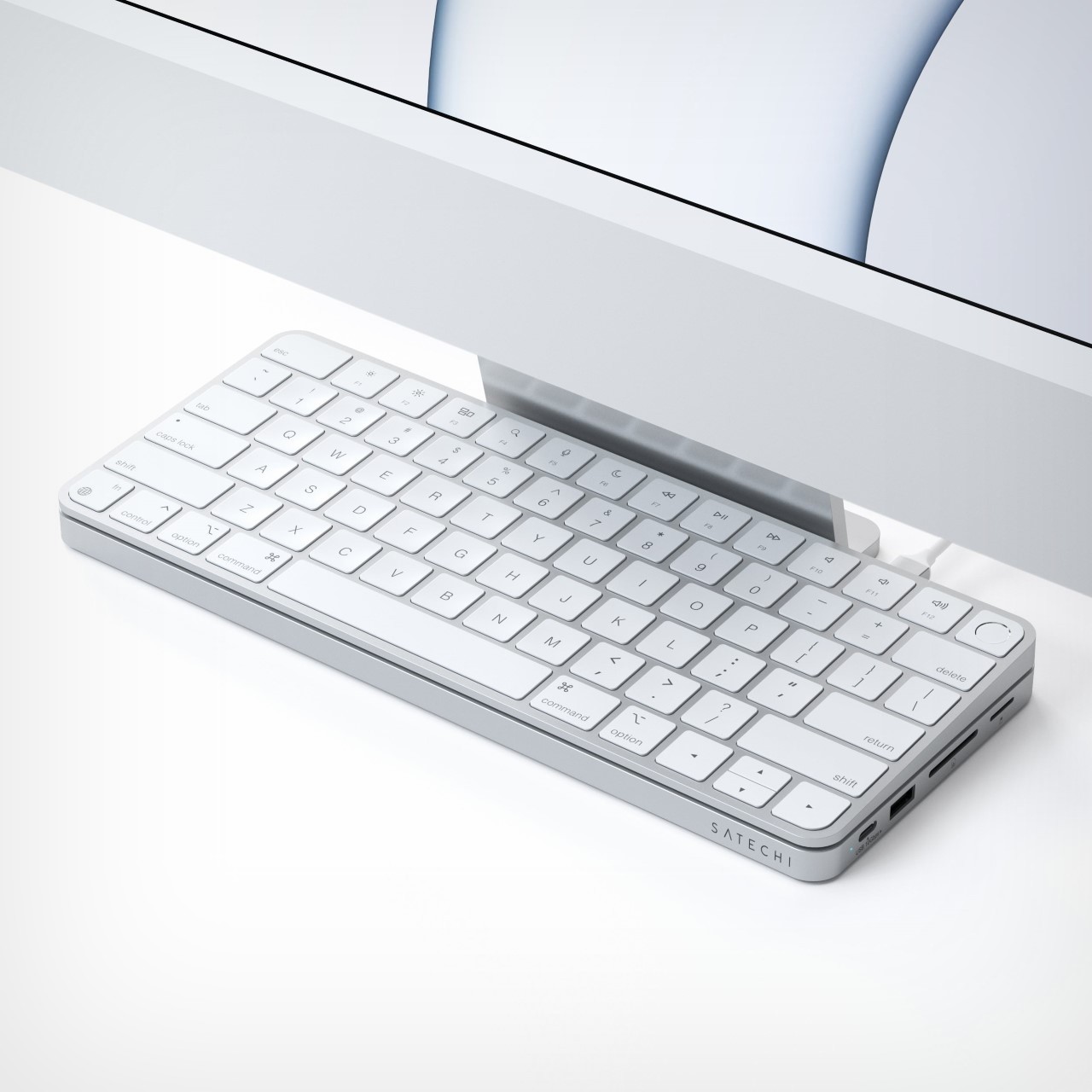 Digital accessories，port，Storage space，