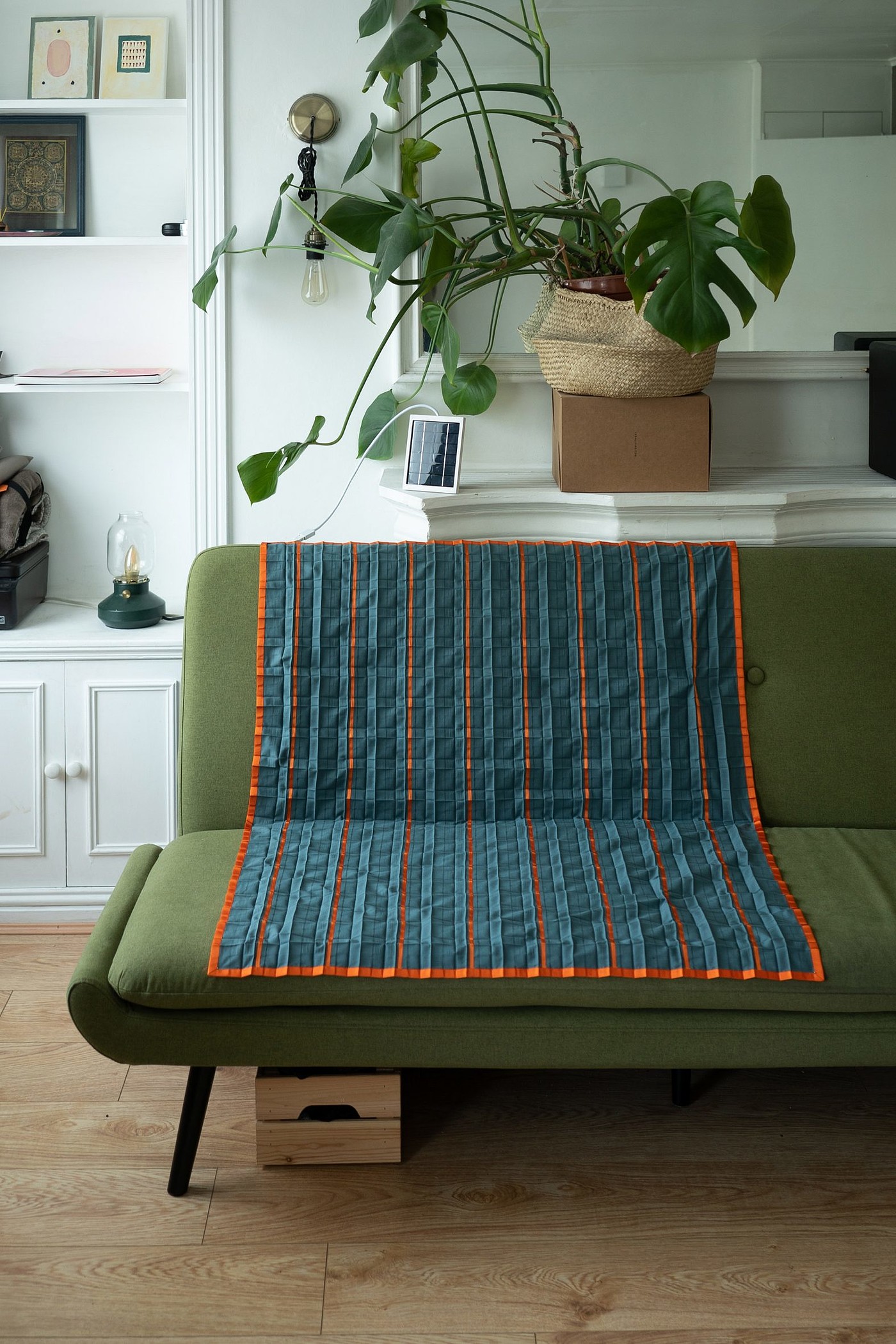 blanket，solar energy，Battery board，