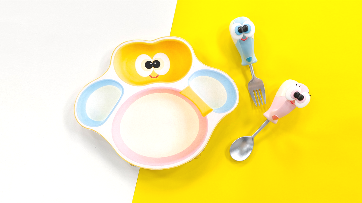 Graduation Design Works of 2022 Undergraduate，Graduation exhibition，School of Design, Hunan University ，Upper limb rehabilitation，Intelligent health care scheme，