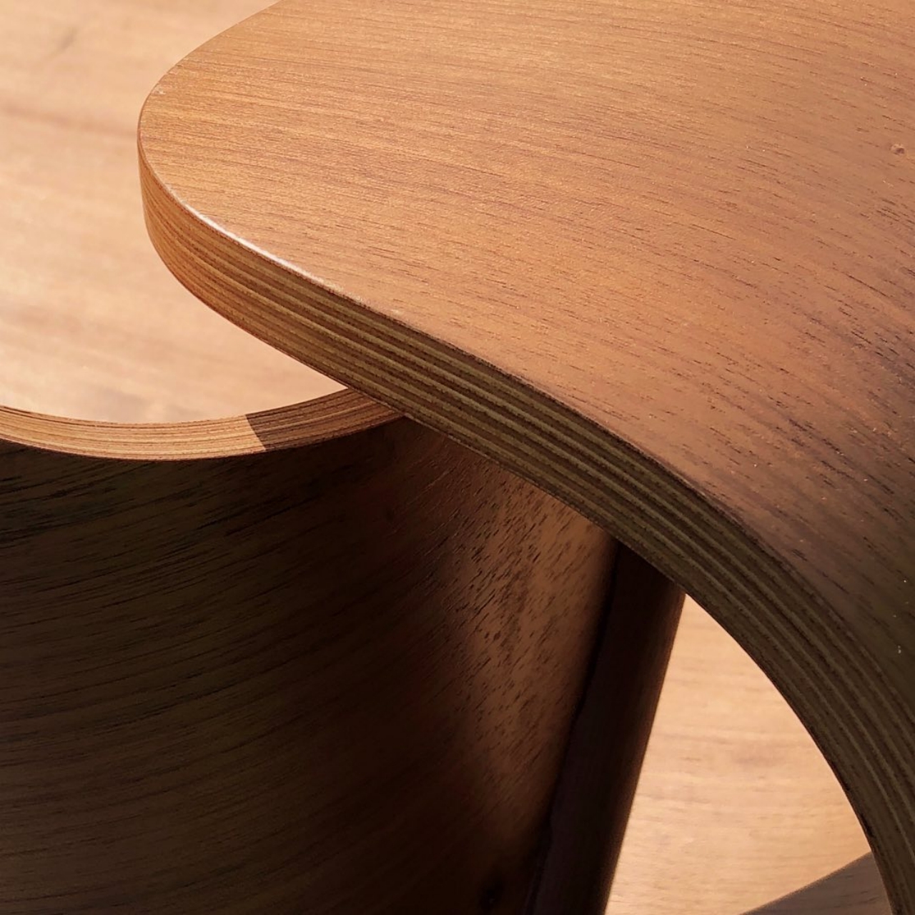 Leisure chair，SKROLLA，product design，Ergonomics，woodiness，