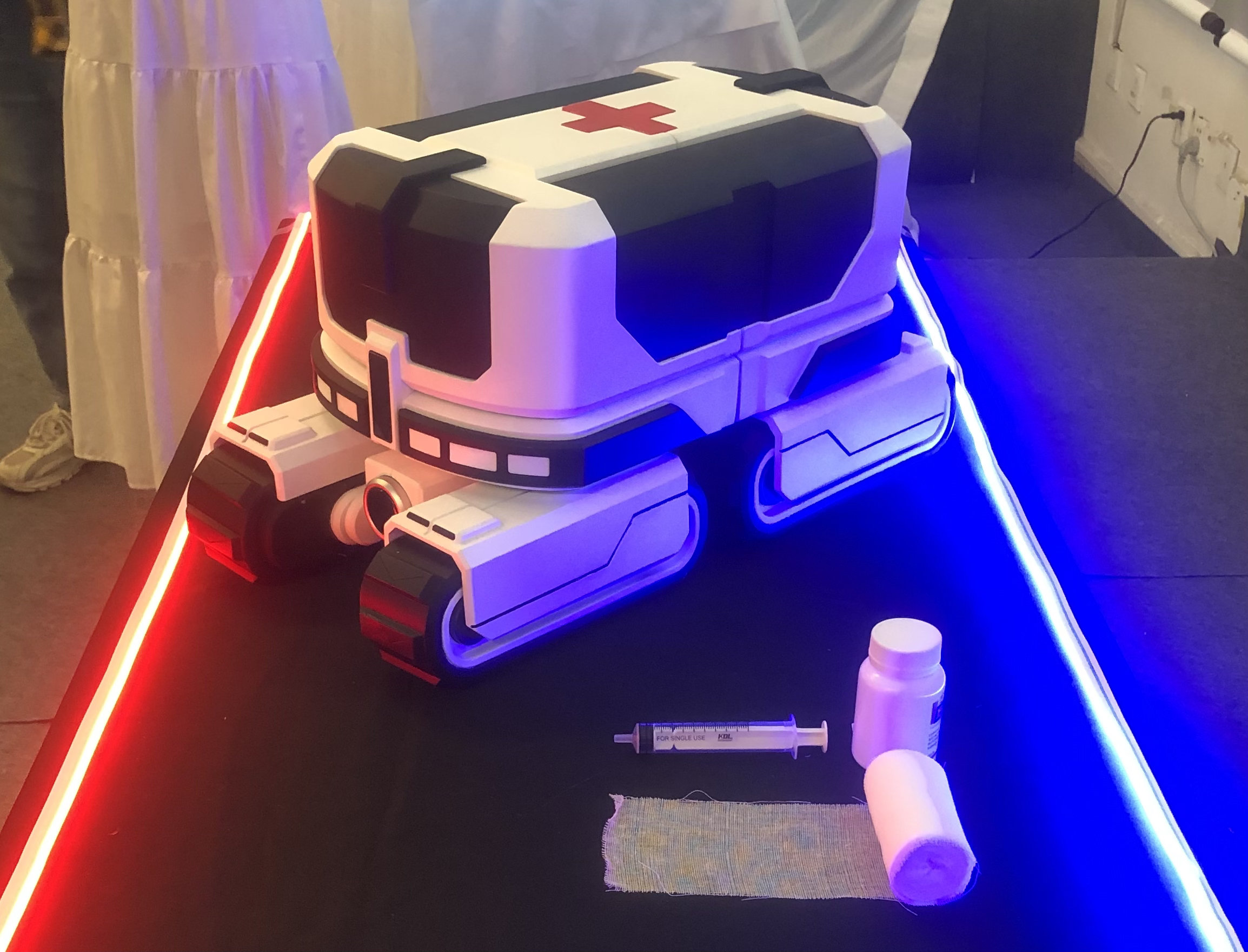 Earthquake rescue，robot，