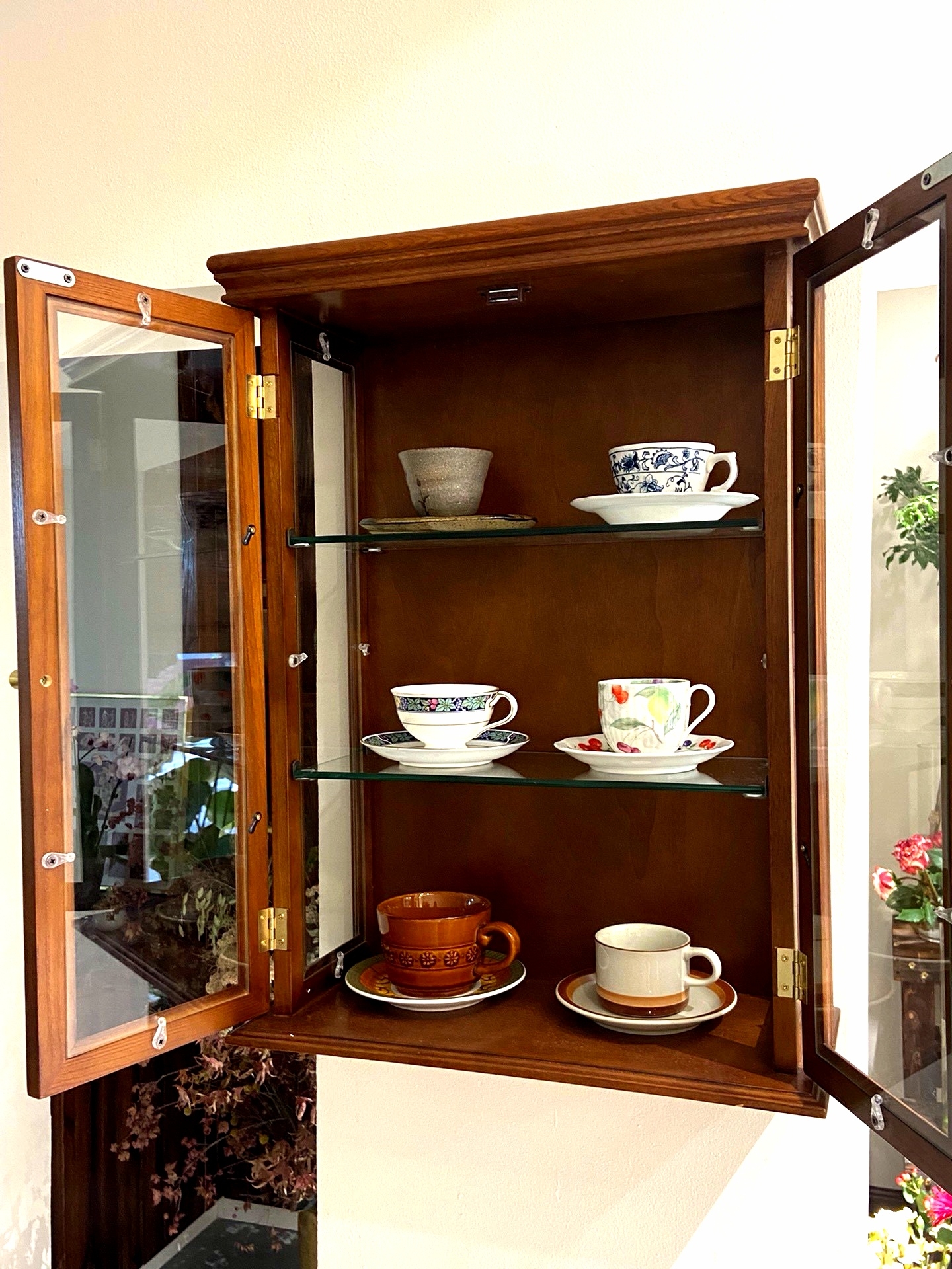 Display cabinet, can be hung and placed, shop display，