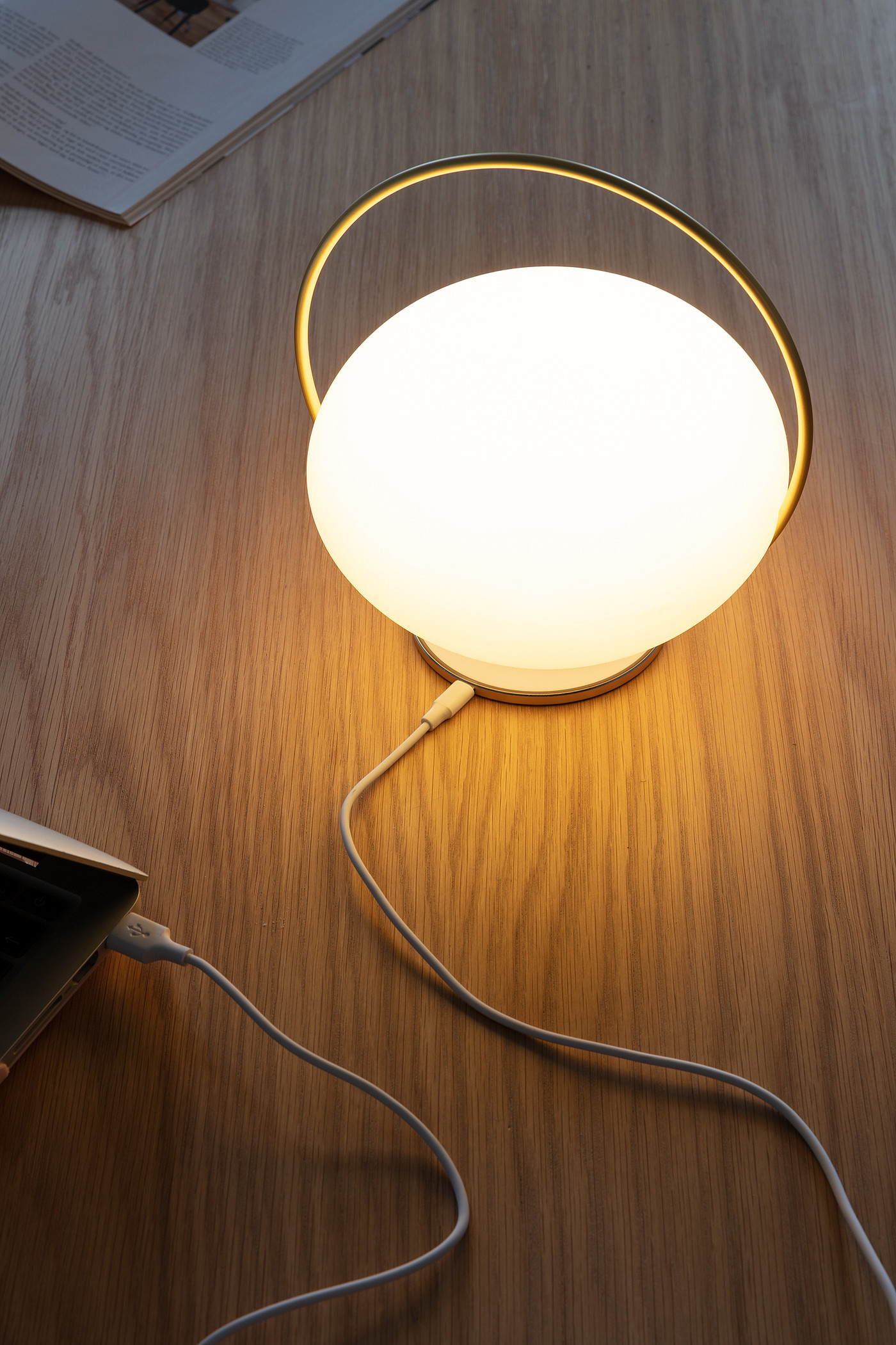 orbit，Radio lamp，Lightness，fashion，lamps and lanterns，