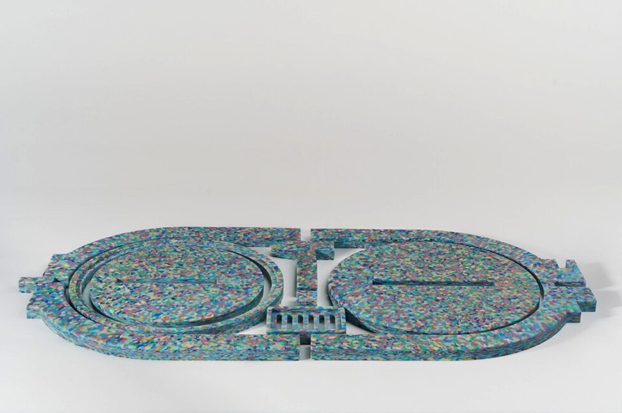 camping，trunk，deck chair，