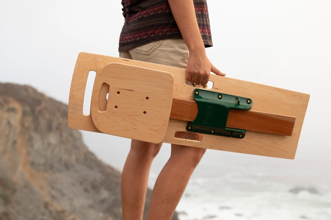 camping，trunk，deck chair，