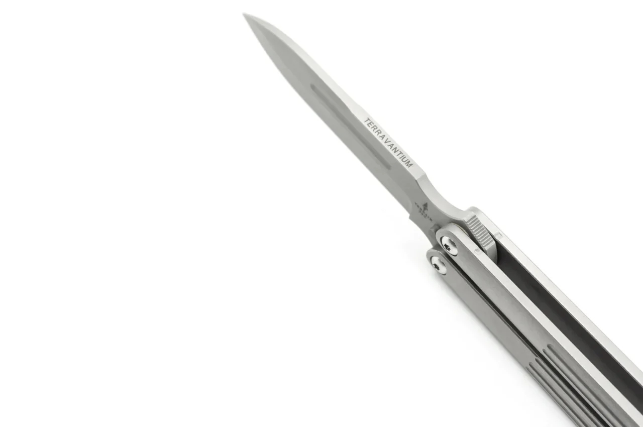 knife，Butterfly knife，multi-function，fold，