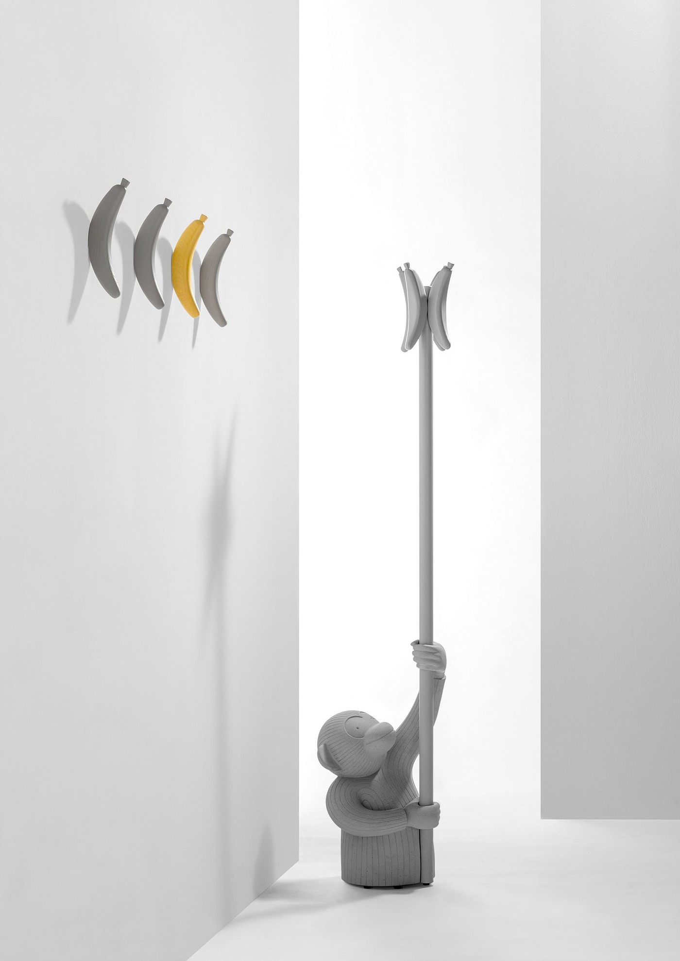 coat hanger，monkey，Banana，