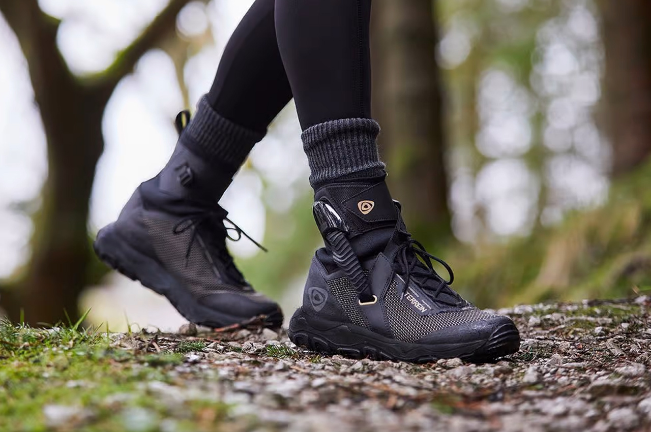 Climbing shoes，product design，on foot，Ascent，