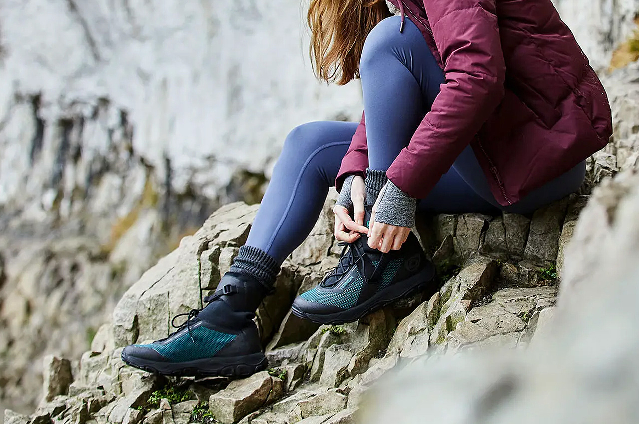 Climbing shoes，product design，on foot，Ascent，