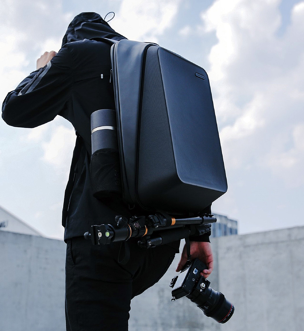 Locomotive backpack，