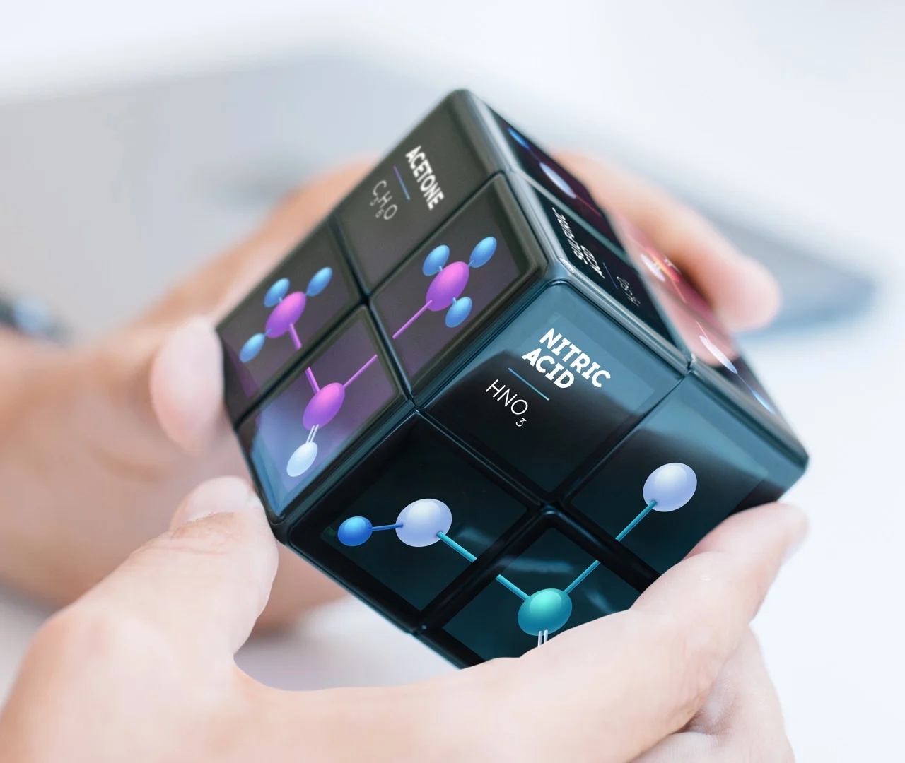 recreational machines，Rubik's Cube，Touch screen，Wowcube，recreational machines，Rubik's Cube，Touch screen，