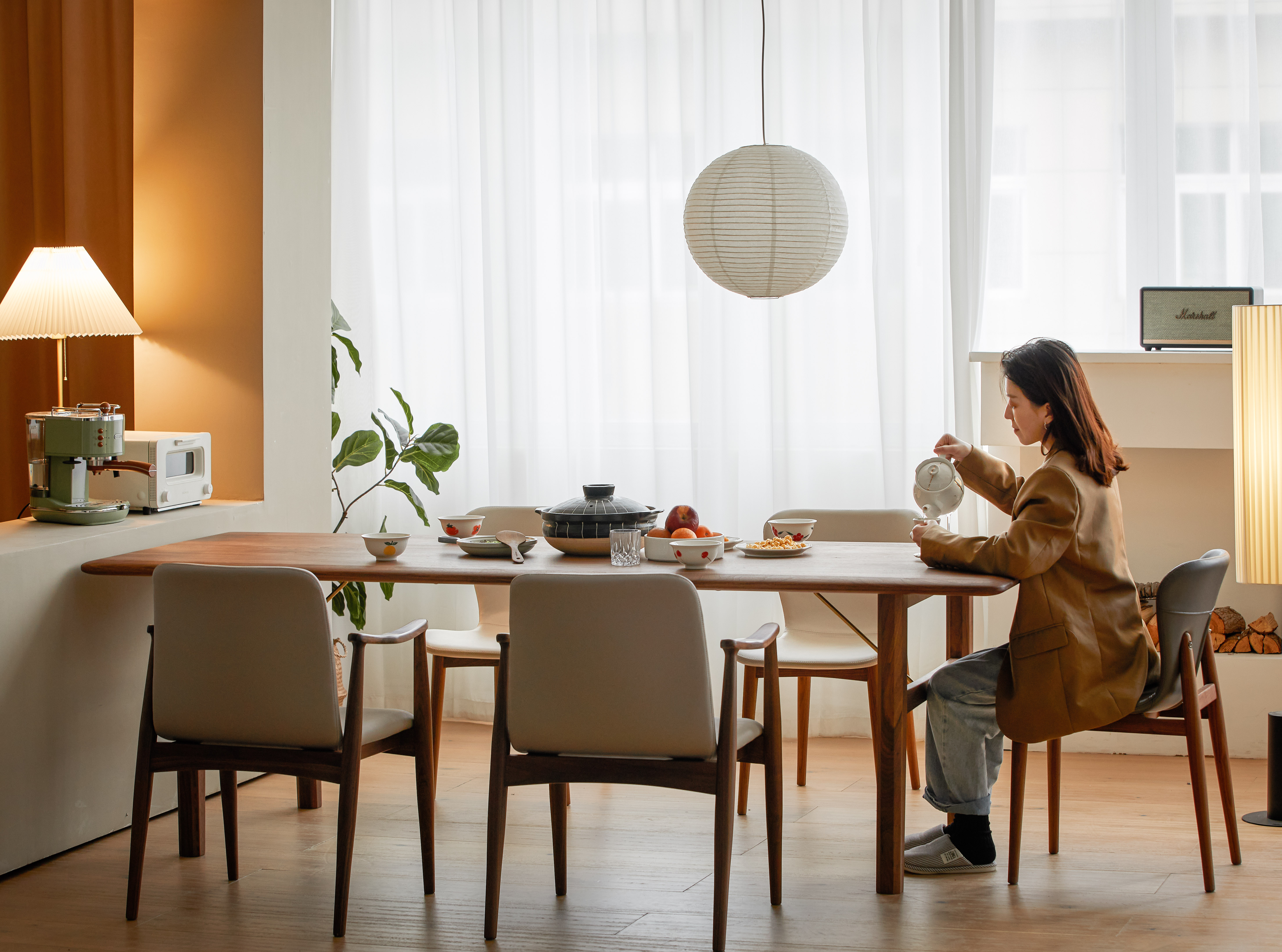 workbench，North American black walnut，furniture design ，Solid wood furniture，