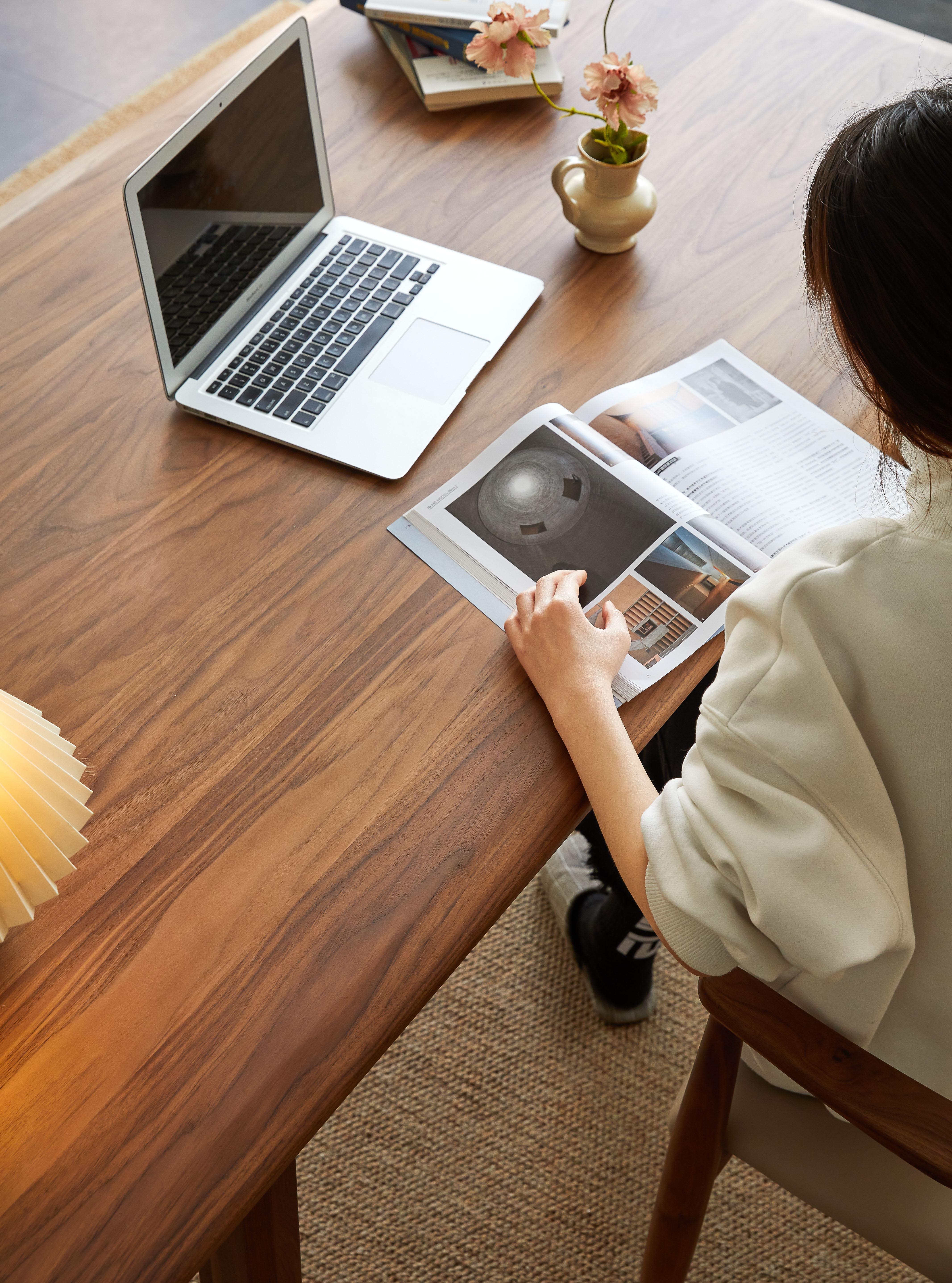 workbench，North American black walnut，furniture design ，Solid wood furniture，
