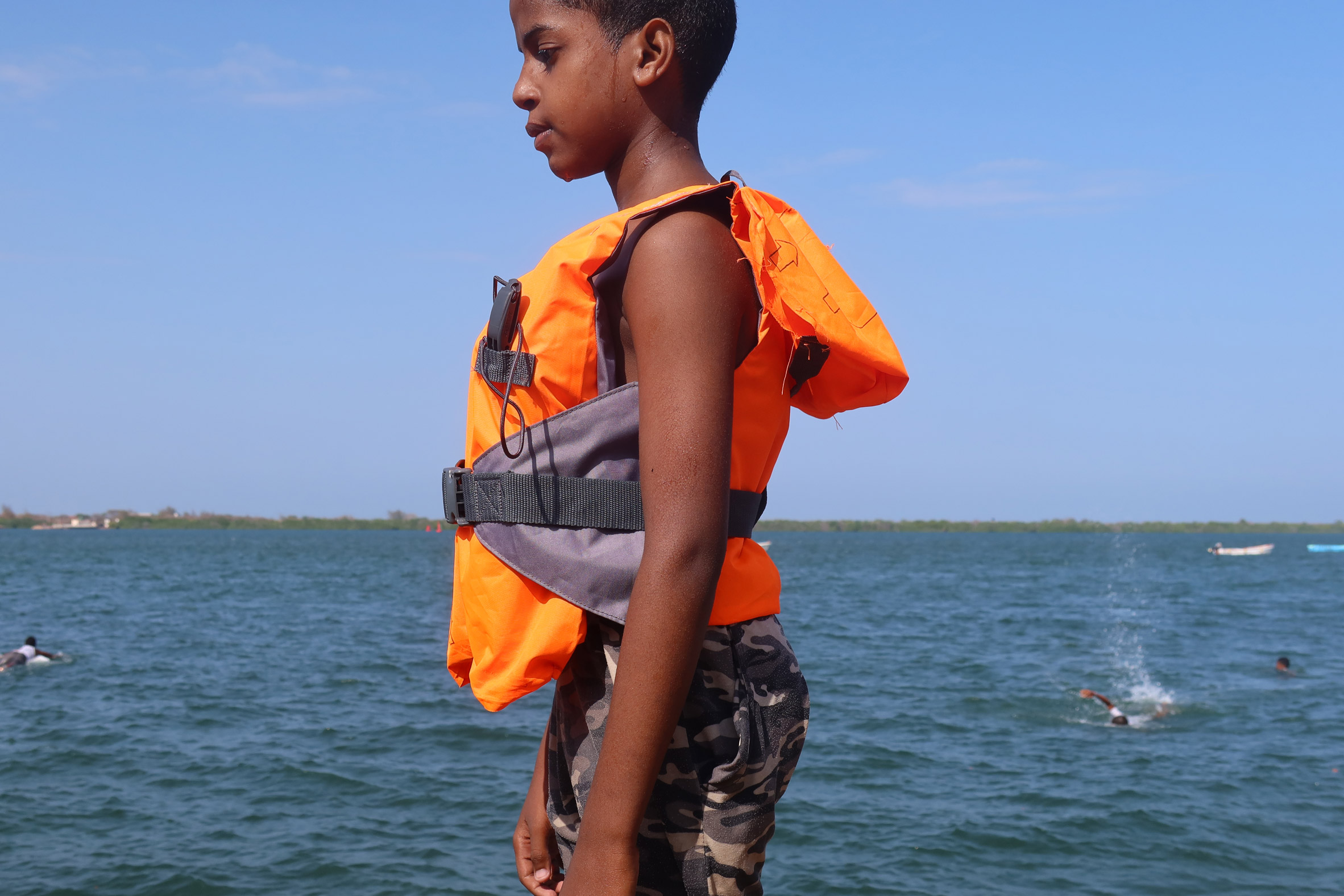 Ewan Morrell，Waste utilization，life jacket，originality，