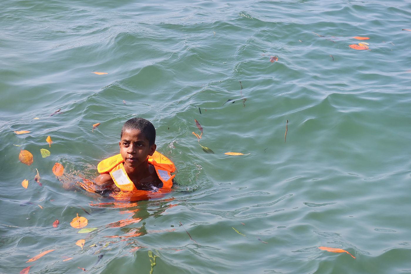 Ewan Morrell，Waste utilization，life jacket，originality，