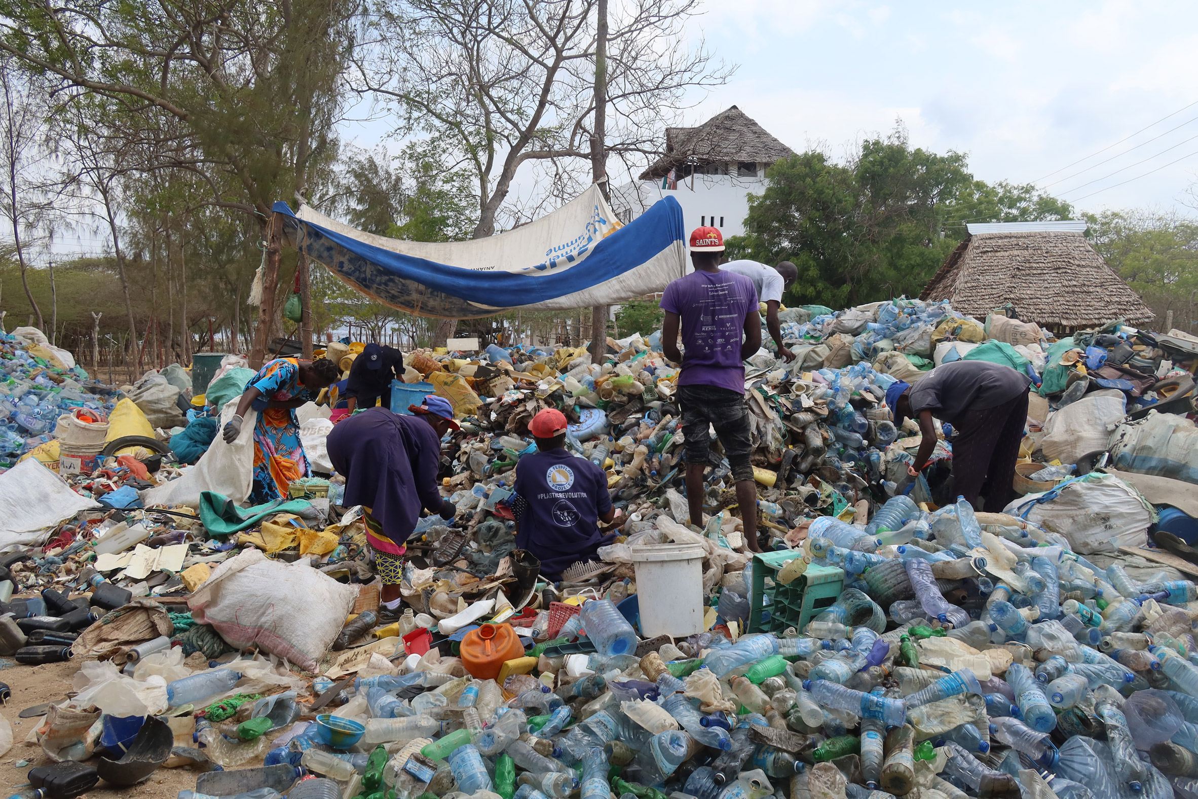 Ewan Morrell，Waste utilization，life jacket，originality，