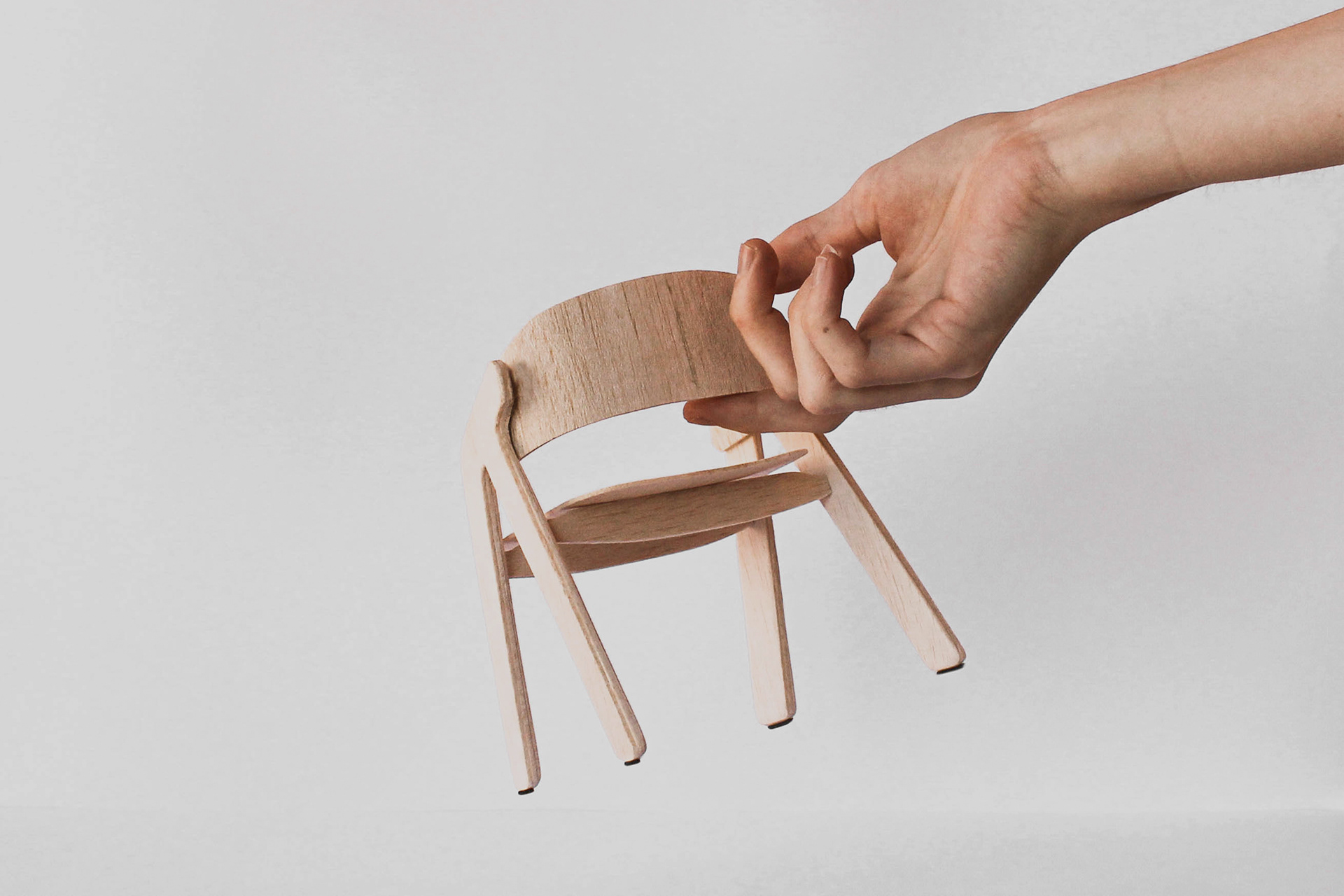Leek.，chair，Ergonomics，woodwork，Mini furniture，Miniature furniture，
