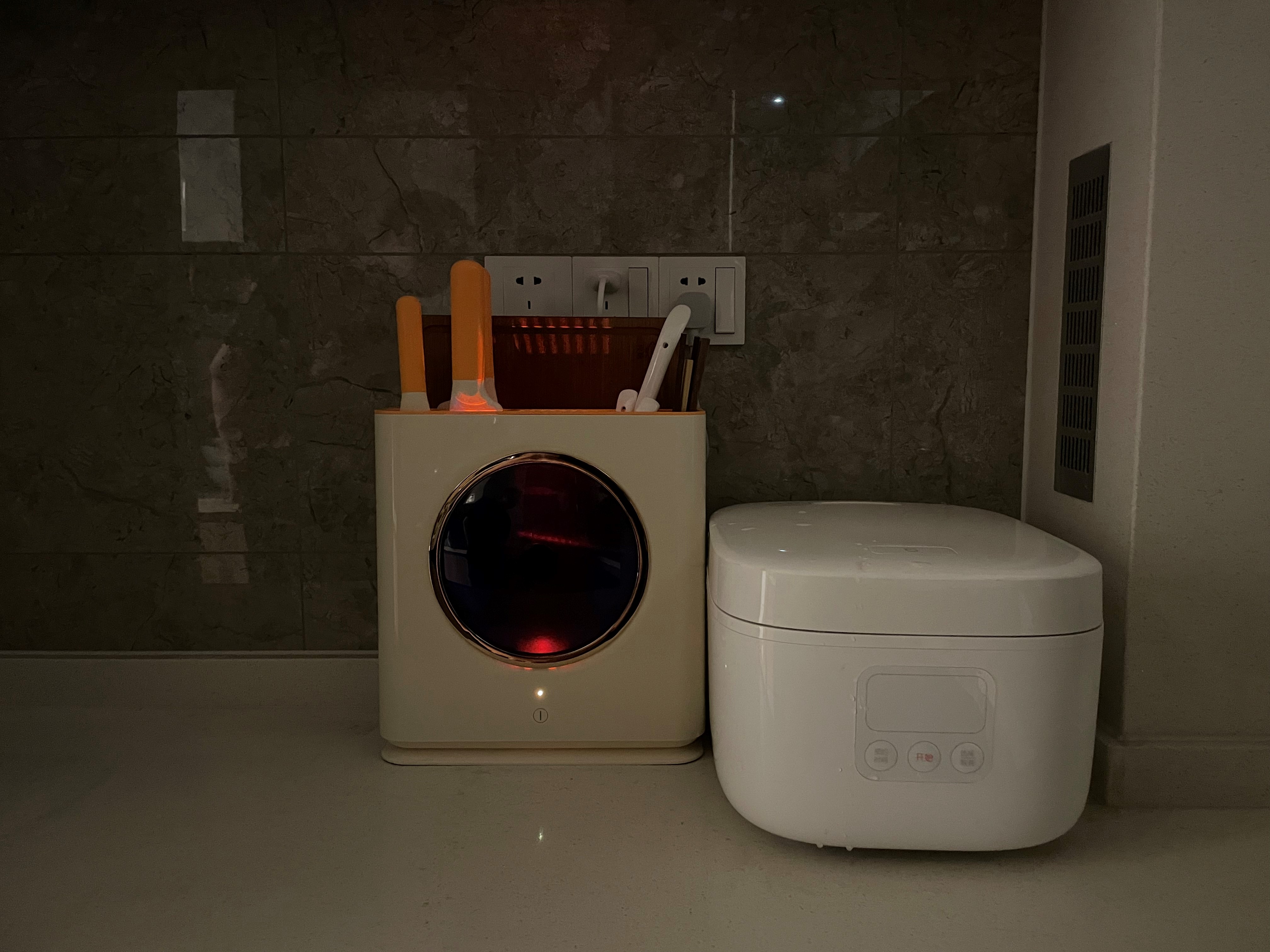 Evaluation，kitchen and toilet，Disinfection knife rest，Smart appliances，