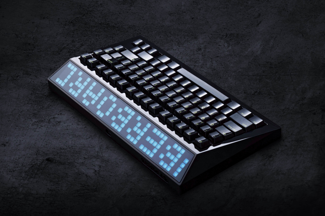 Mechanical keyboard，Cyberboard R2，polishing，