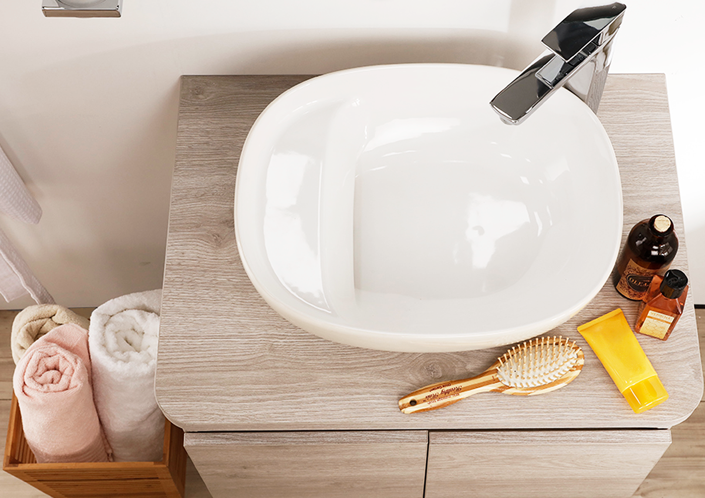 Wash basin，ceramics，water，tension，Red dot award，