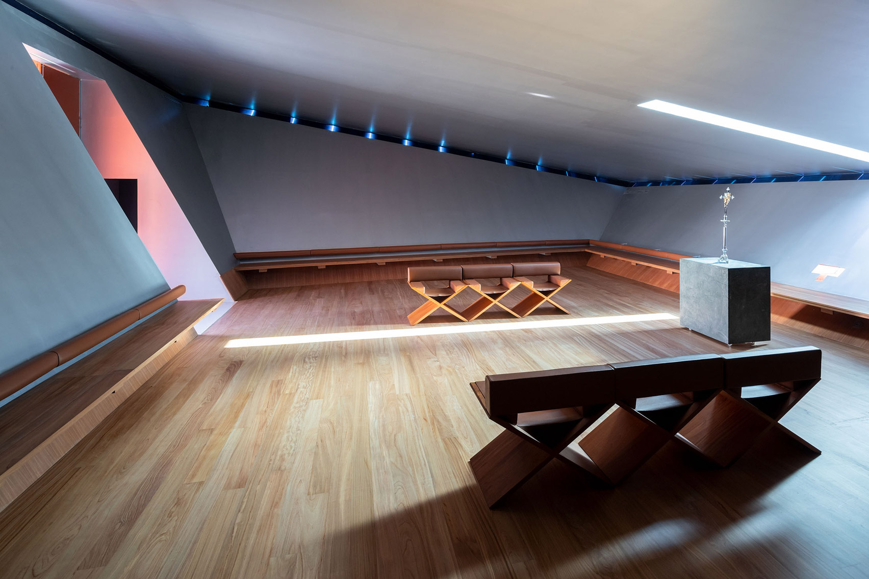 church，Portugal，solemn，