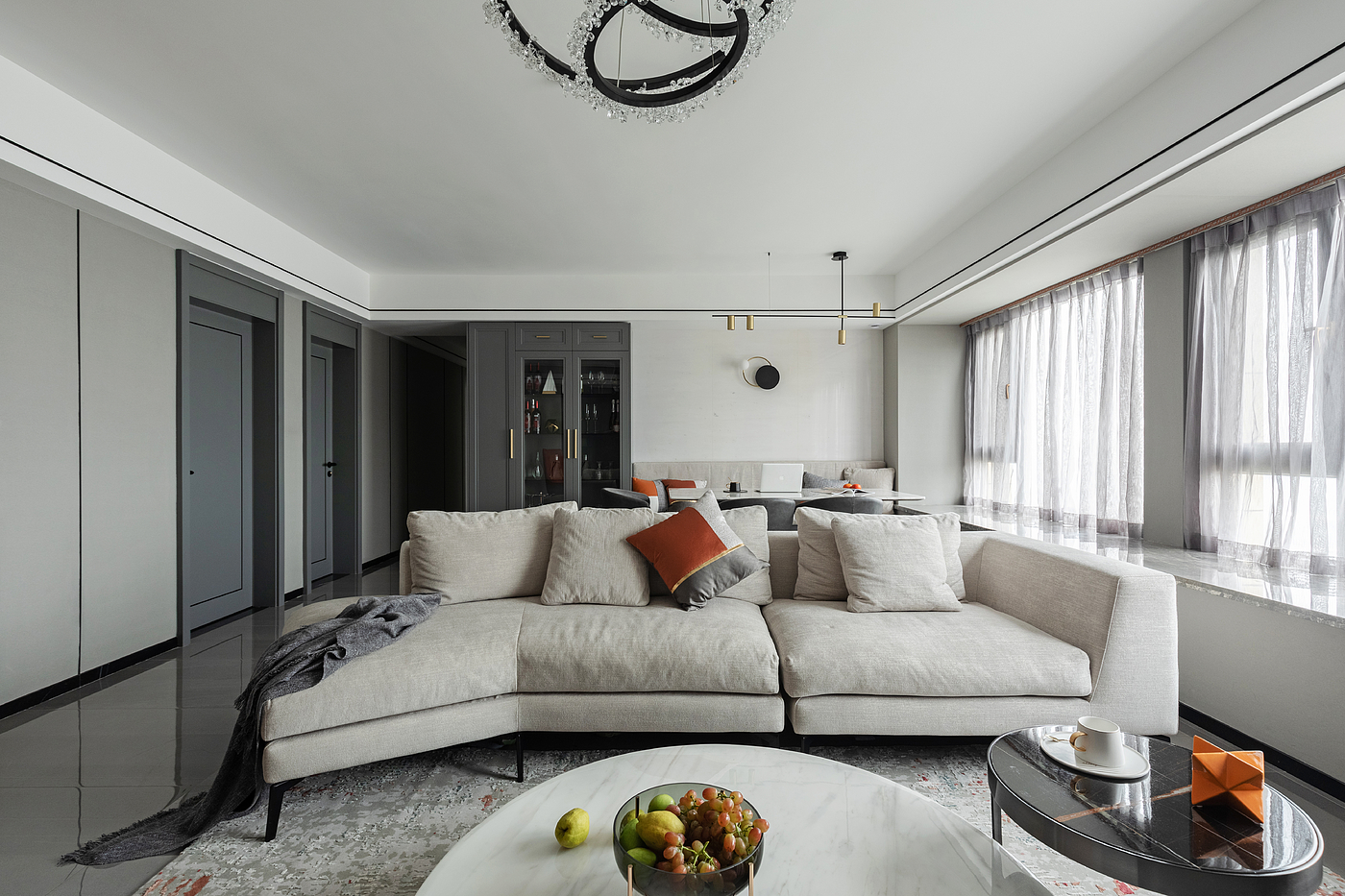 Deyi Collection，