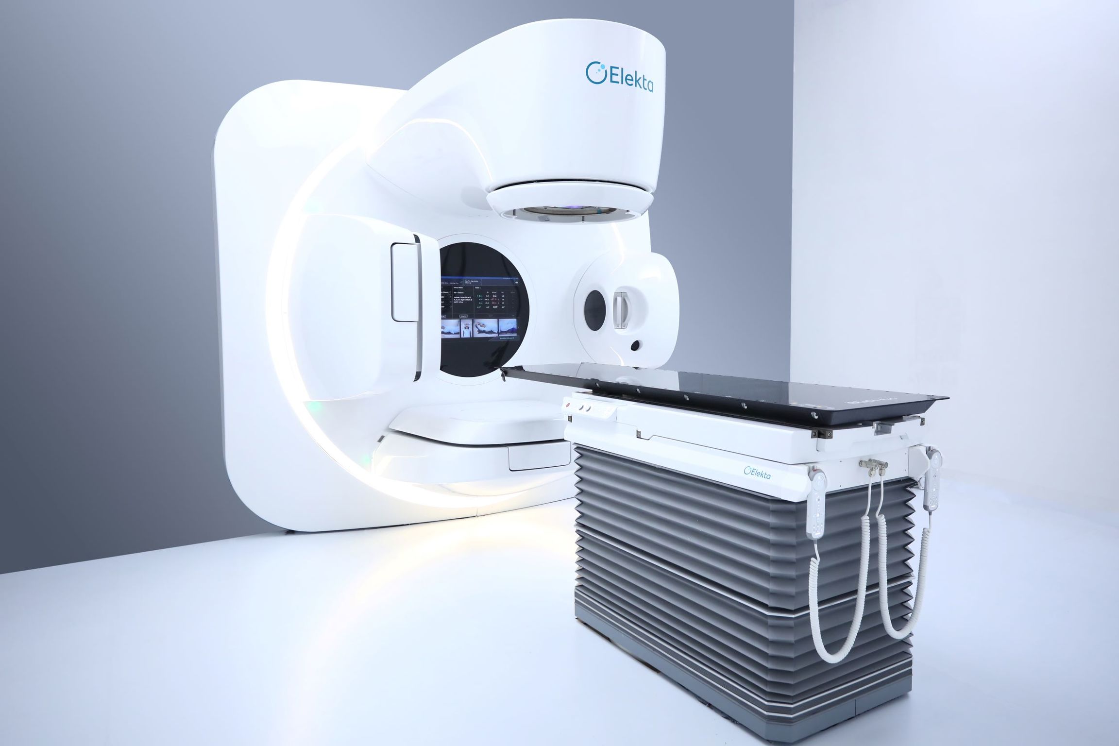 Elekta Harmony，Medical linear accelerator，medical apparatus and instruments，2022 Red Dot Product Design Award，
