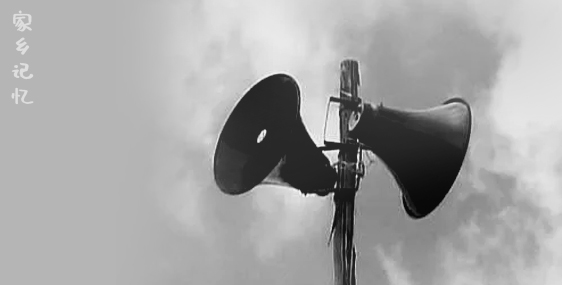 loudspeaker box，product design，simple style ，Nostalgia，Table ornaments，