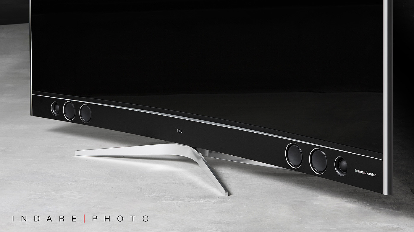 High end TV des，curved surface，black，
