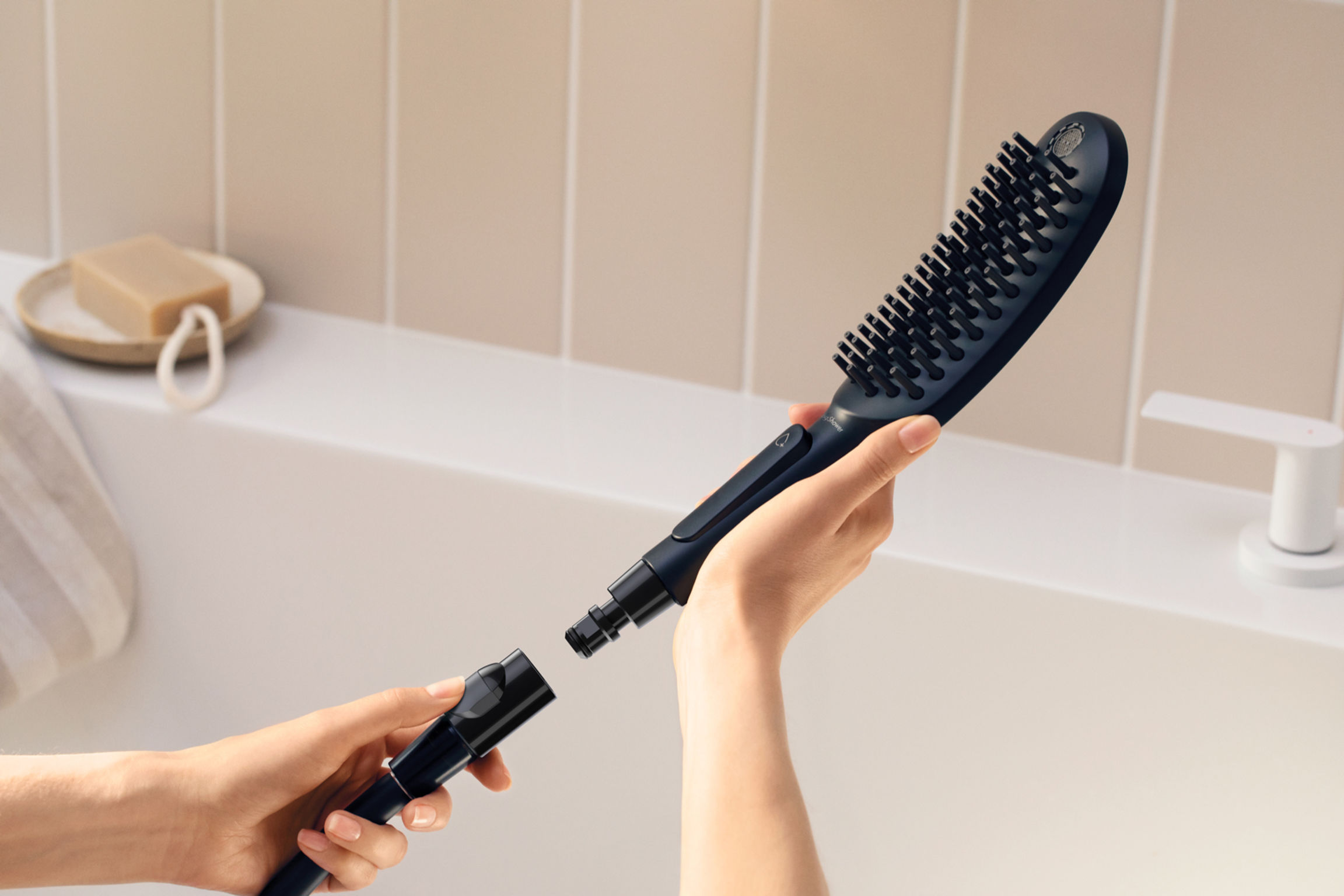 2022 Red Dot Product Design Award，hansgrohe DogShower，Pets，Shower，hold，