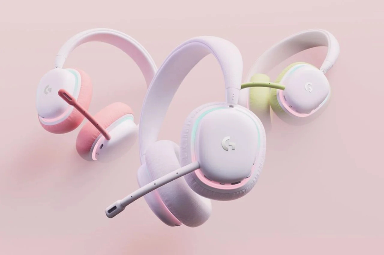 Logitech，logitech，headset，keyboard，mouse，Computer accessories，Female players，