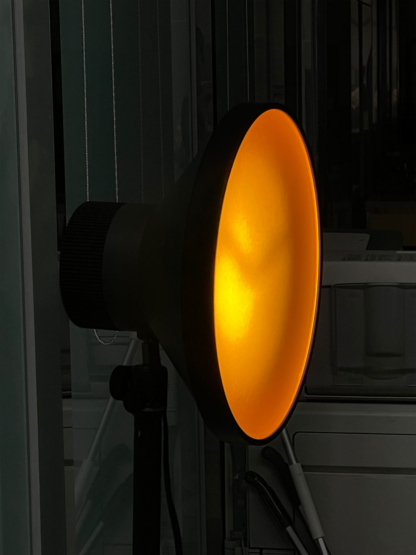 Clock，Floor lamp，originality，furniture，Nostalgian，