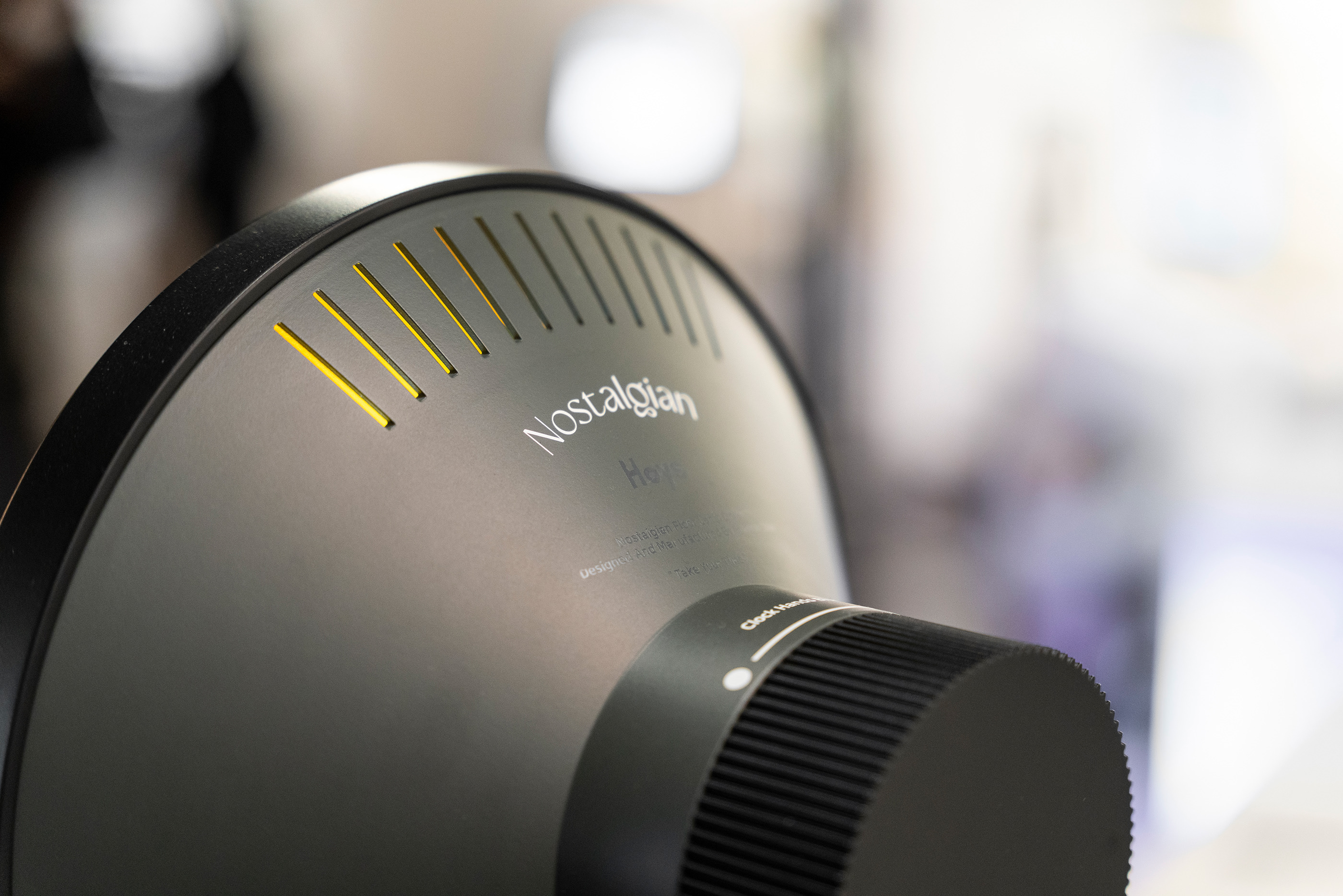 Clock，Floor lamp，originality，furniture，Nostalgian，