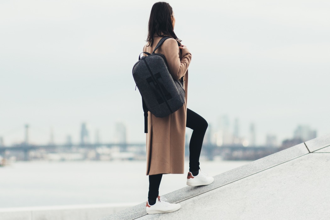 knapsack，Multiform，low-key，commute，