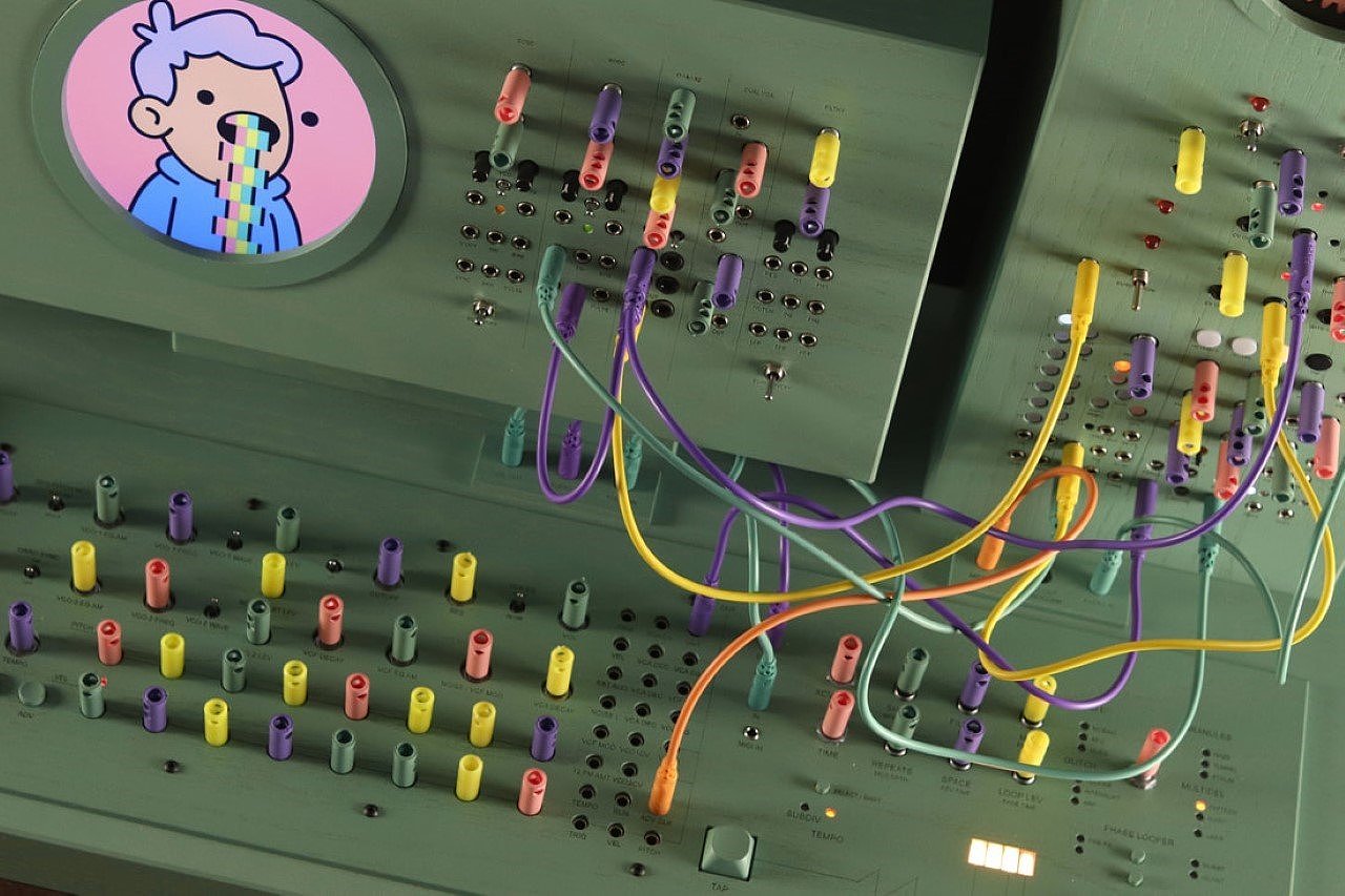 Modular design，Internet pop culture，product design，Love Hultén，Synthesizer，visualization，