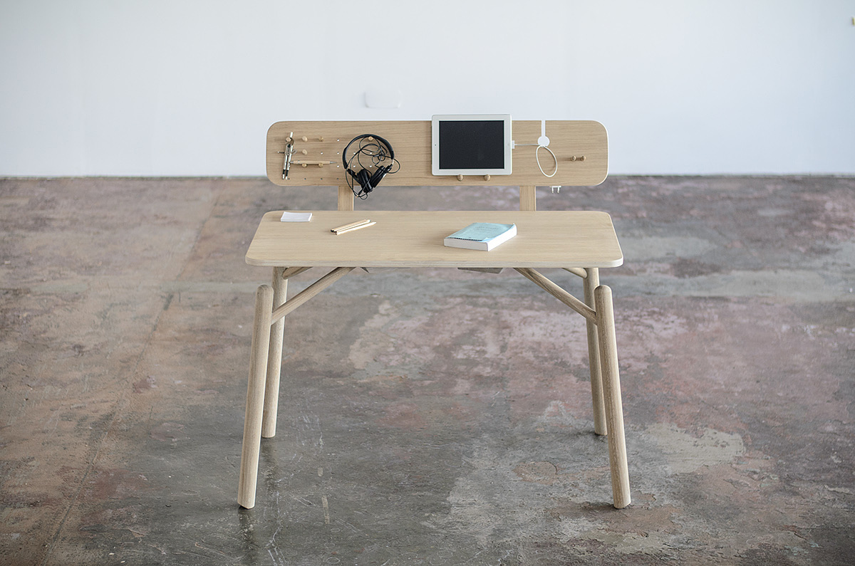 desk，furniture，originality，industrial design，
