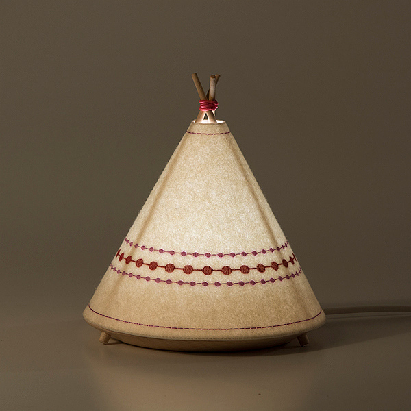Indian，children，Desk lamp，lamps and lanterns，Tent，Culture，