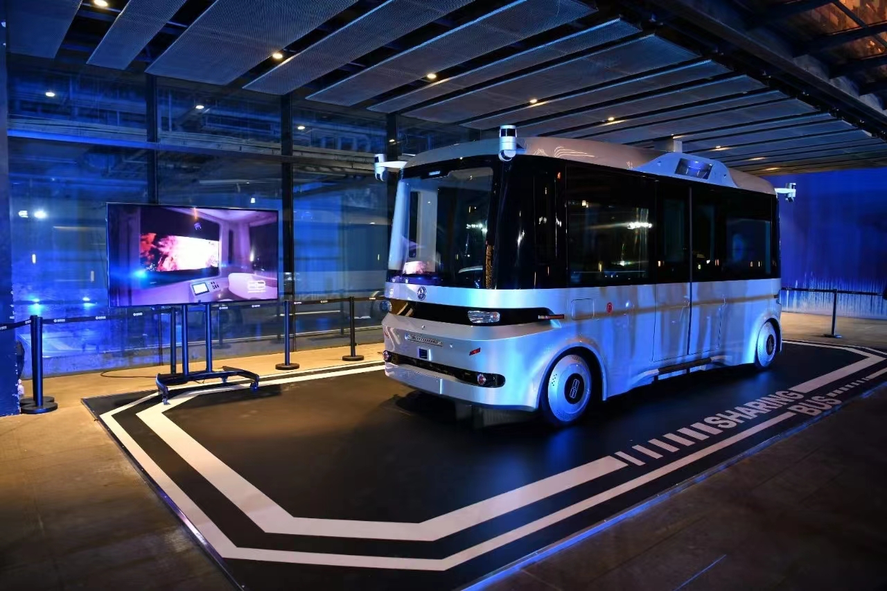 industrial design，Automobile modeling design，Driverless，Public travel，