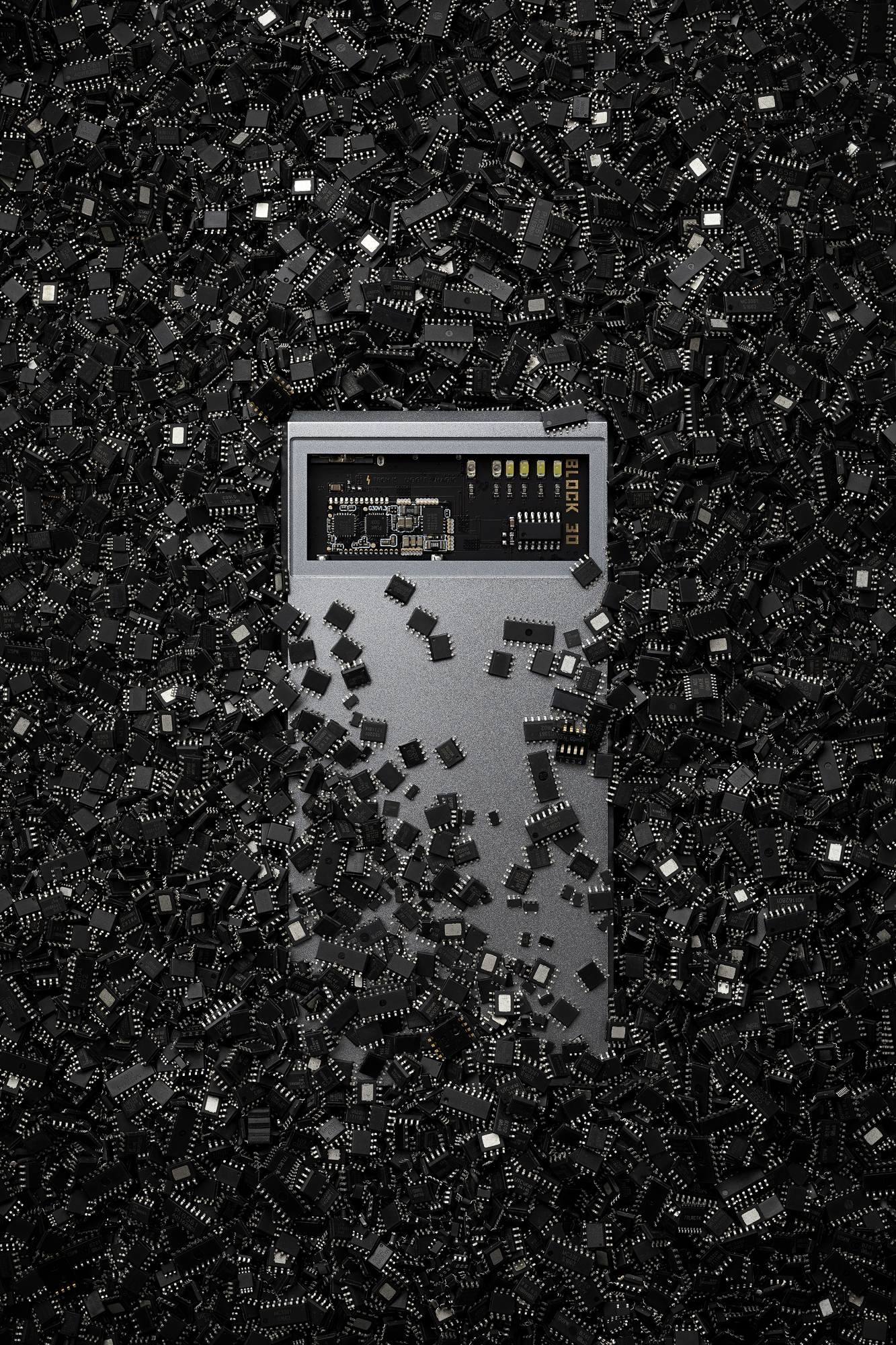 portable source，portable battery，chip，Shenzhen，Product shooting，