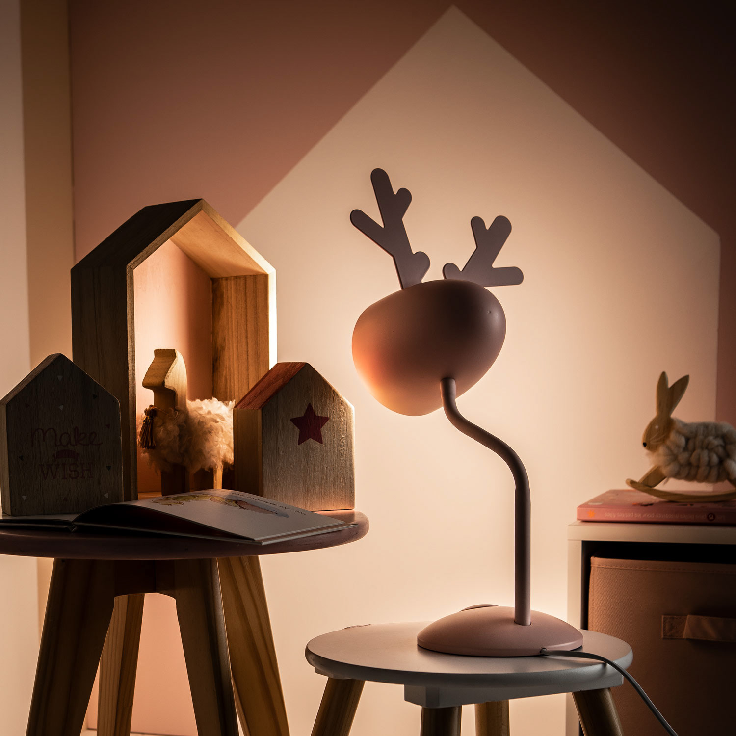 imagination，lamp，interactive，Pina，