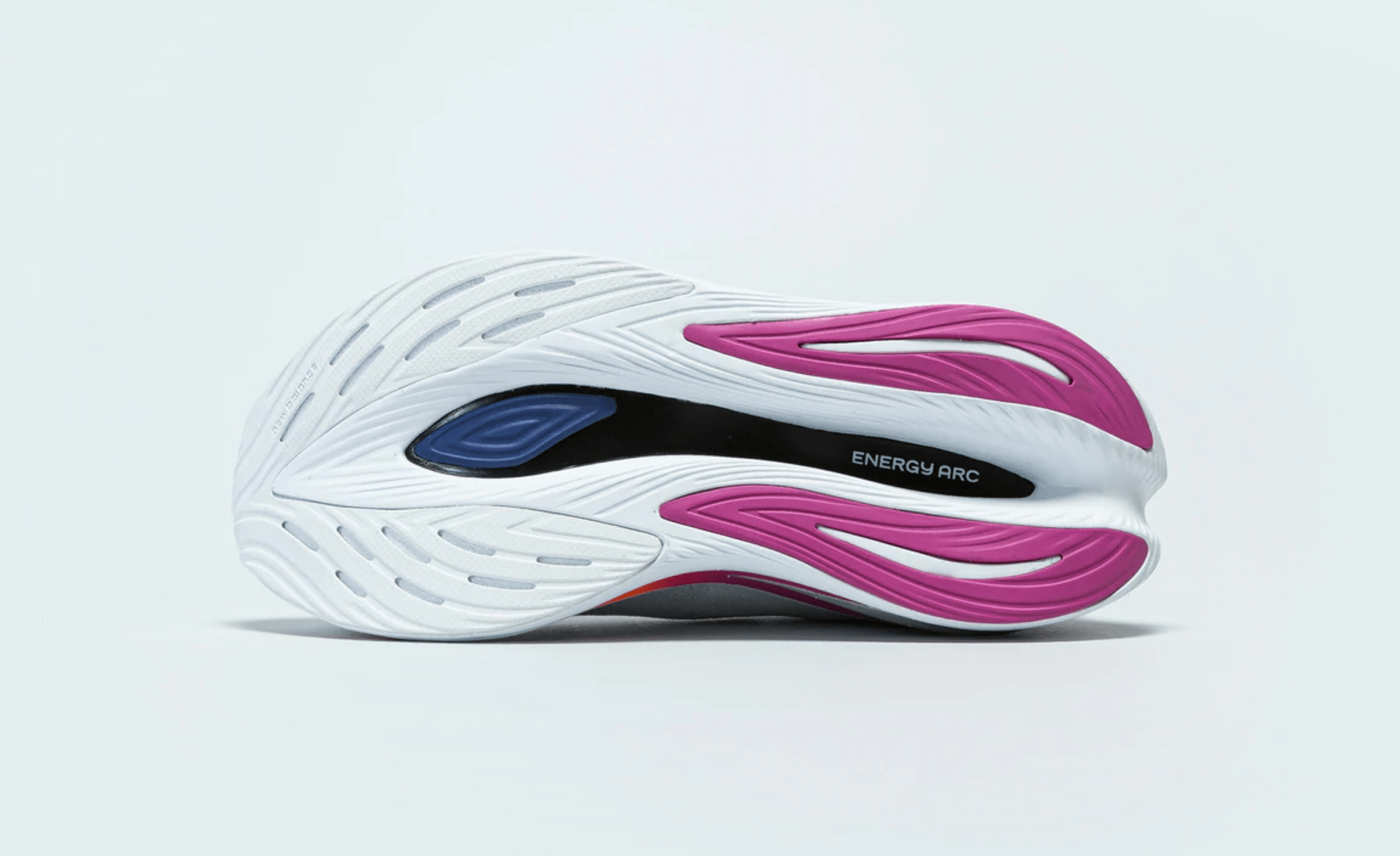 shoes，motion，sneakers，NB，Design，product design，