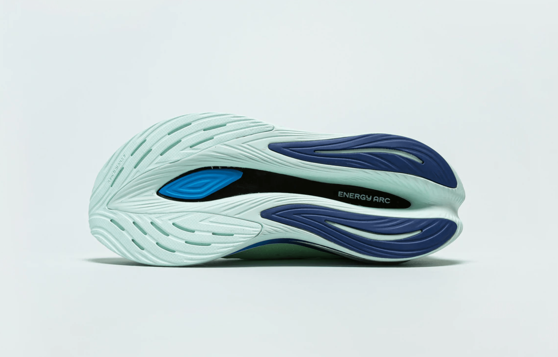 shoes，motion，sneakers，NB，Design，product design，