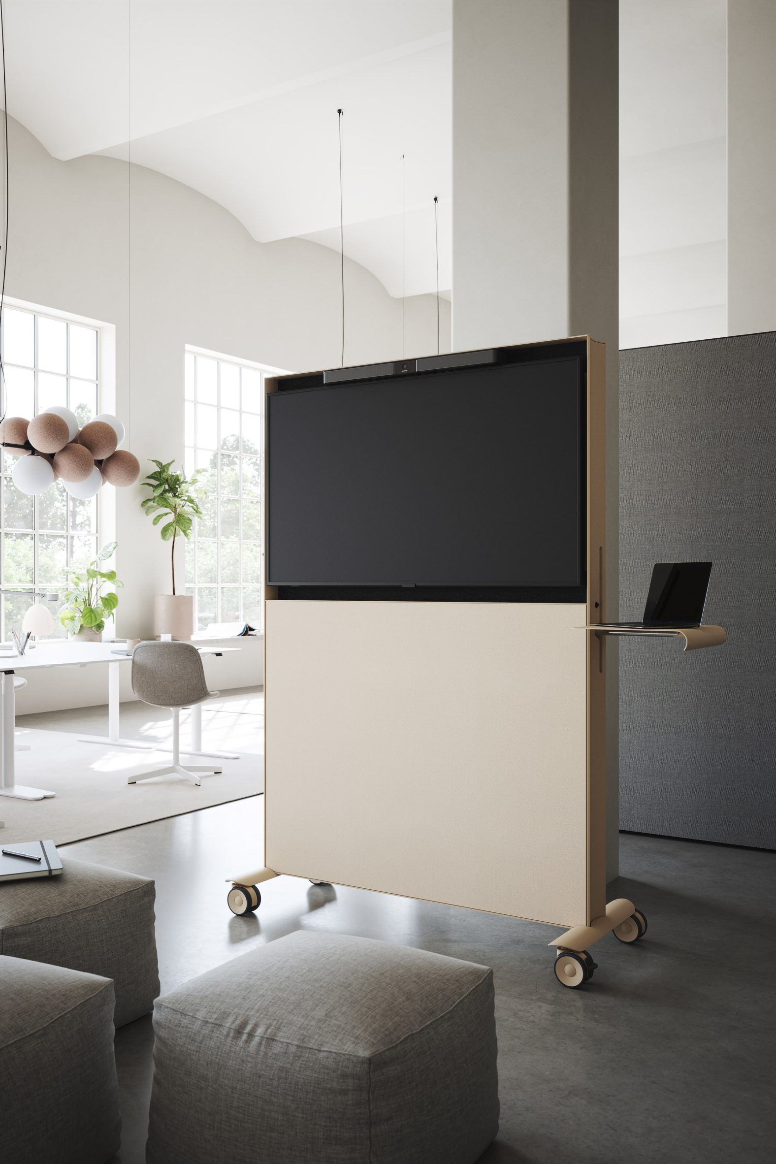 Multi-Media，screen，multi-function，