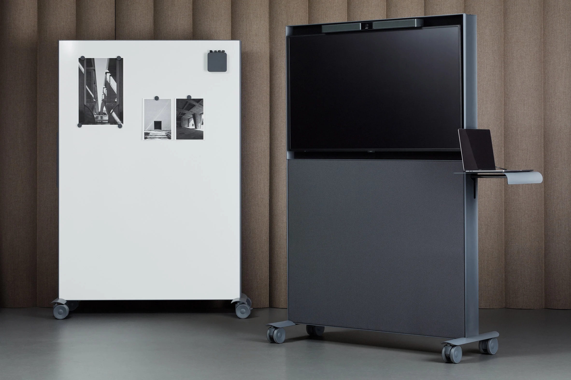 Multi-Media，screen，multi-function，