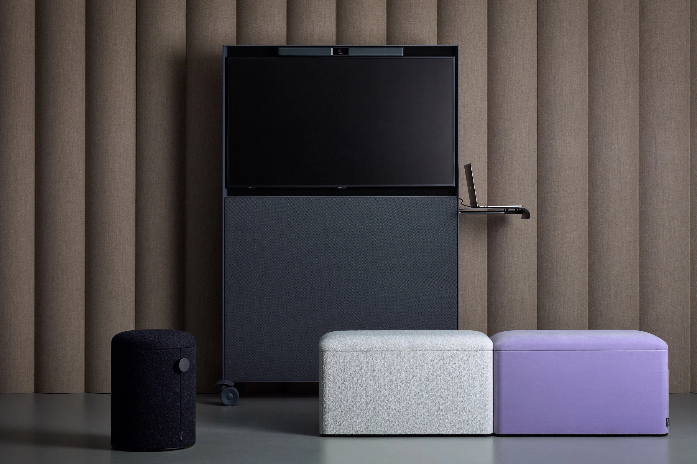 Multi-Media，screen，multi-function，