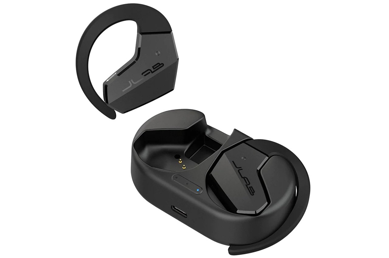 Earplugs，Sony，JLab，product design，motion，Sports earplugs，headset，