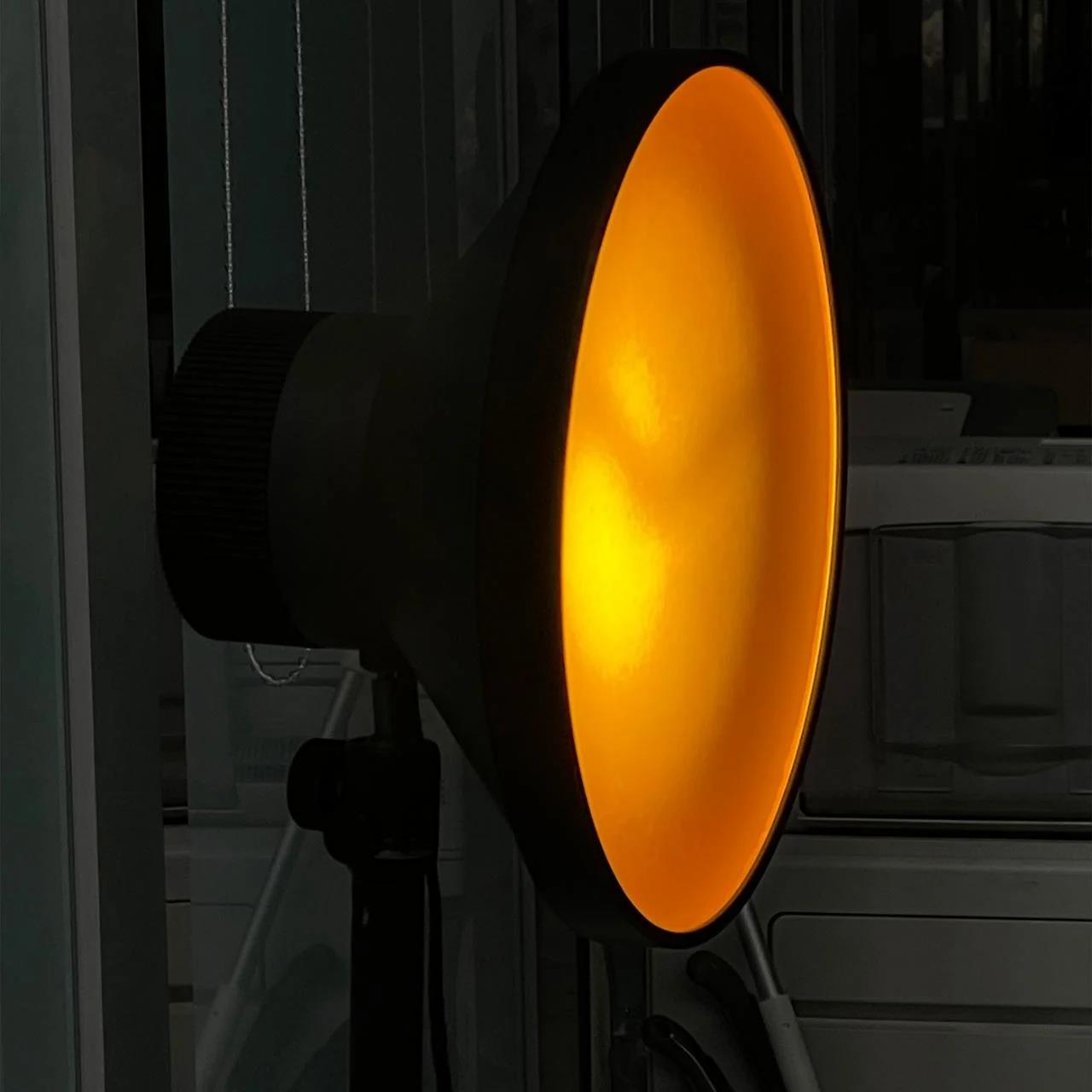 Floor lamp，beautiful，Appearance design，