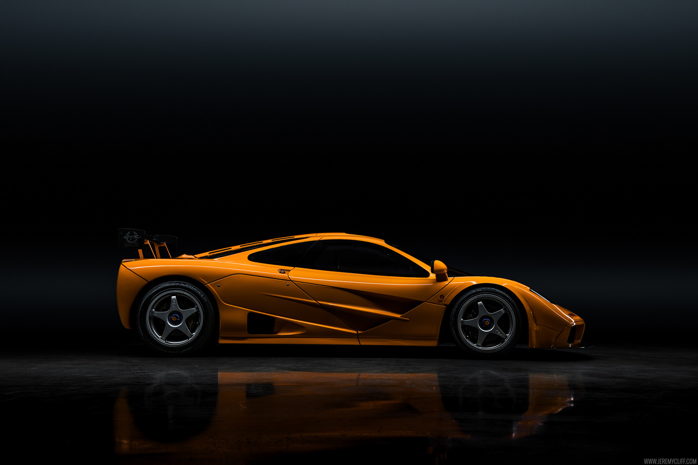 F1 LM，mclaren，P1 LM，Sports car，Automobile design，