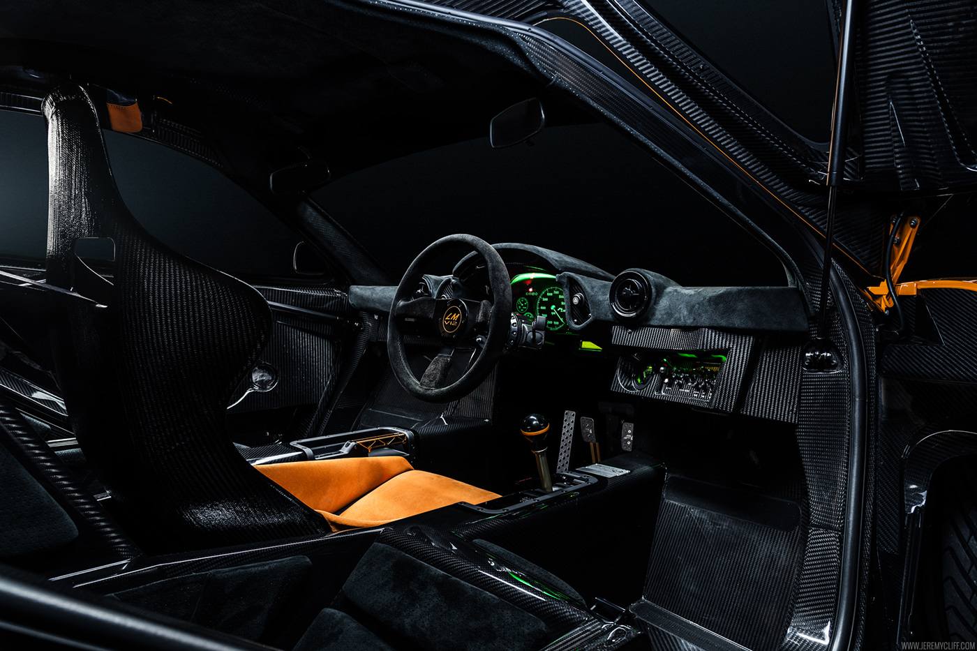 F1 LM，mclaren，P1 LM，Sports car，Automobile design，